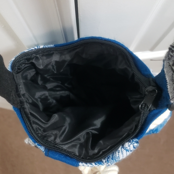 Purse - Picture 4 of 4